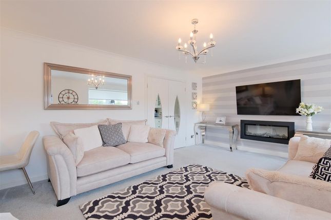 5, Rockwood Place, Airdrie photo 4