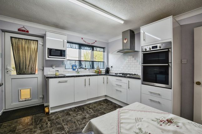 8, Gleneagles Drive, Skegness photo 3