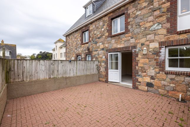 Terraced house to rent in Fountain Lane, St. Saviour, Jersey