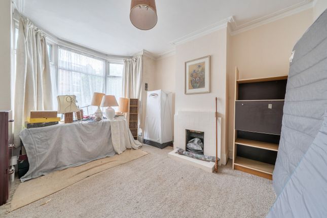 44, Leopold Road, London photo 2