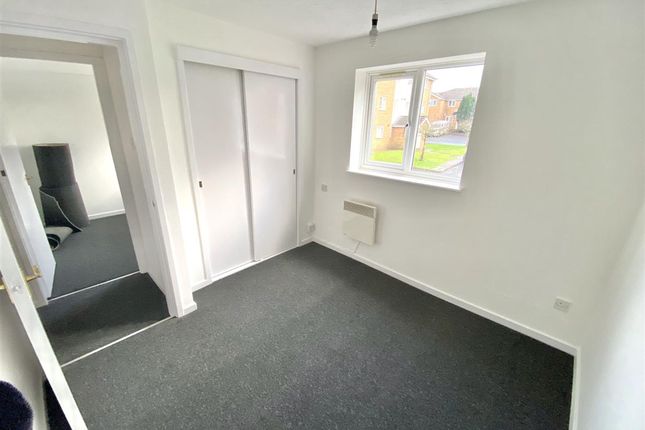 21 Charlecote Park, Telford photo 4