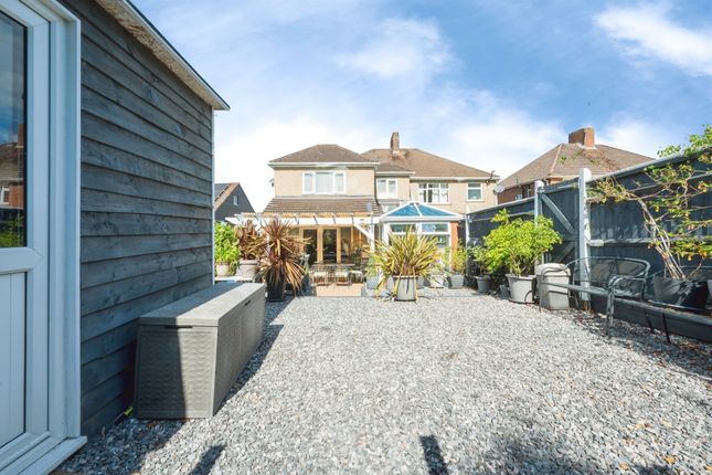 67, Gainsford Road, Southampton photo 4