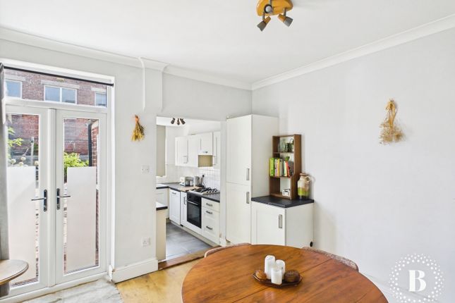 7, Dinnington Road, Sheffield photo 4