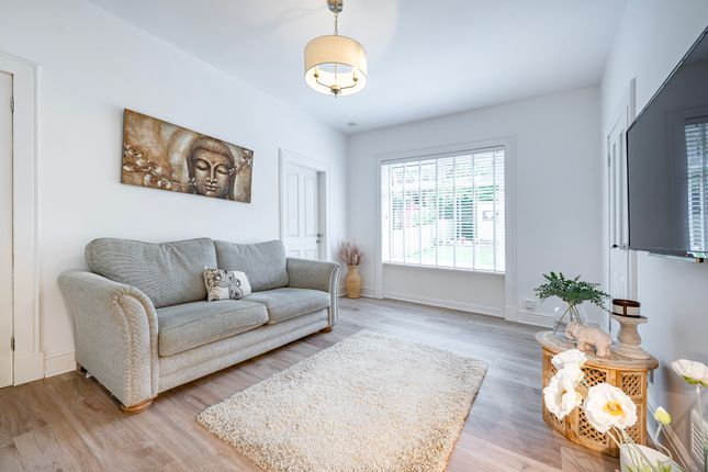 27 Newcroft Drive, Croftfoot, Glasgow photo 5