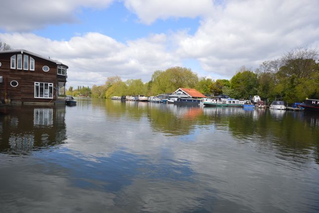 Houseboat for sale in Taggs Island, Hampton