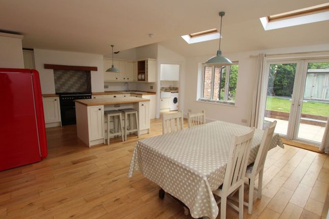 2, Chapel Road, POOLE photo 2