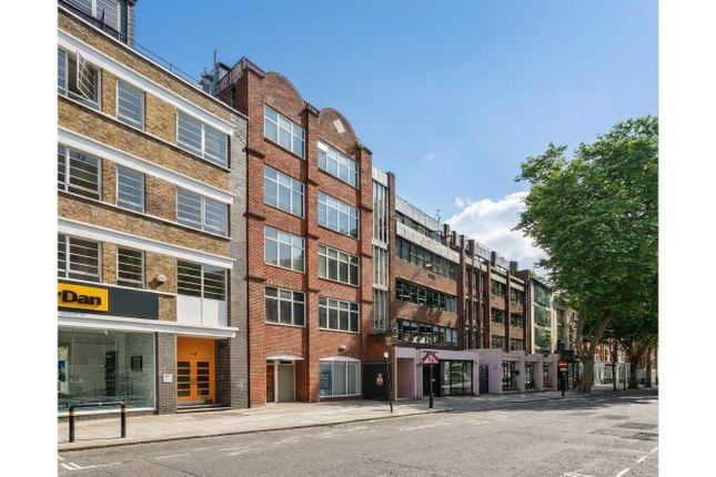 2-bed flat on 2, 1, Clerkenwell Green, London, £650,000