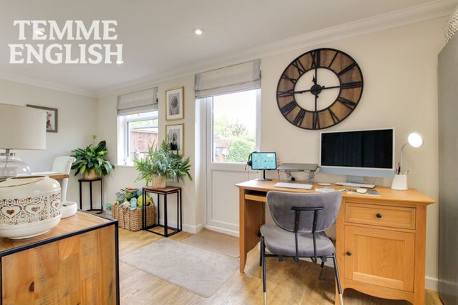 3 Kingley Drive, Wickford photo 5