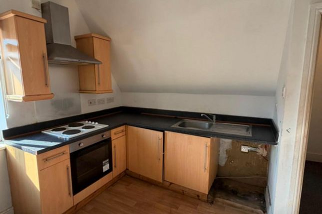 Flat Flat 5, 27, High Street, Orpington photo 3