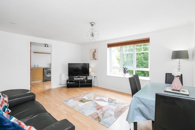 Thumbnail Flat for sale in 4/4 Granton Mill Place, Granton, Edinburgh