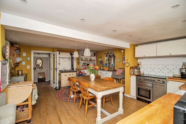 17, East Hill, Dorchester photo 3