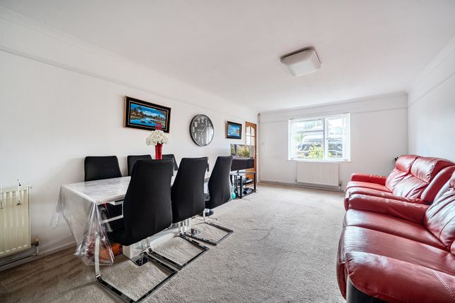 68, Walterbush Road, Chipping Norton photo 4
