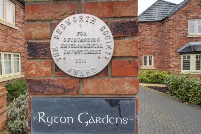 Detached house for sale in Ryton Gardens, Bulkington, Bedworth