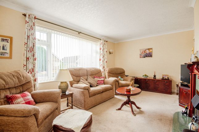 7, The Crescent, Lincoln photo 2