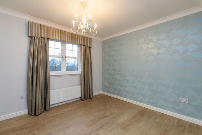 2-1 11, Bothlin Court, Glasgow photo 3