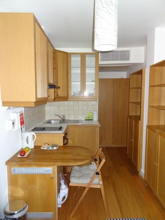 Flat 20, 28-29 Cartwright Gardens, Bloomsbury photo 2