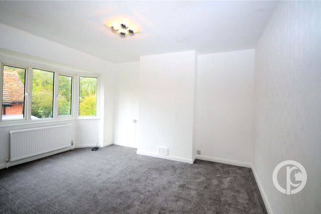 2a Laurel Bank Finchley Park, London photo 4