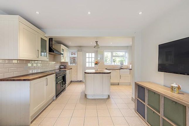 70, Somers Road, Hatfield photo 4