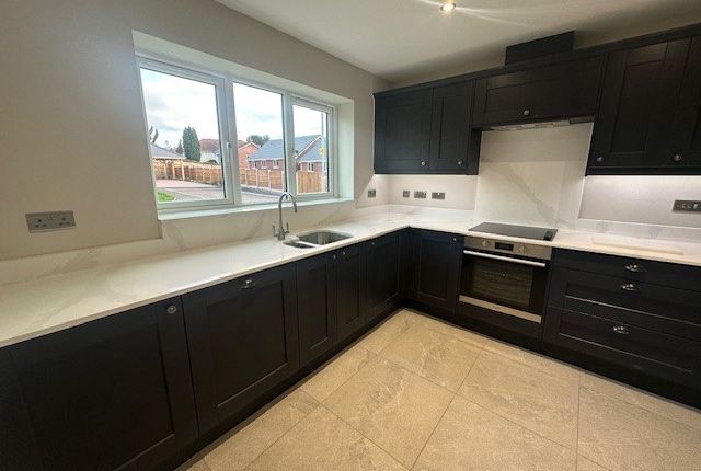 9, Kidderminster photo 3