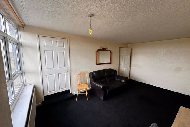 56, Kenilworth Court, Washington photo 2