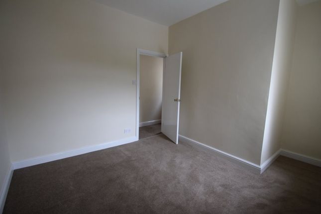 203, Greaves Lane, Sheffield photo 5