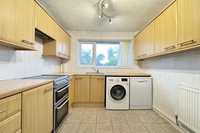 7, Steart Avenue, Burnham-On-Sea photo 3