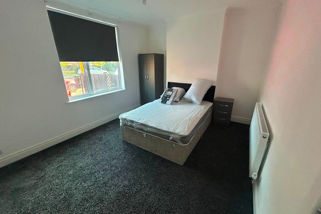 1-bed flat on 60 Linton Road, Swadlincote, £40/mo