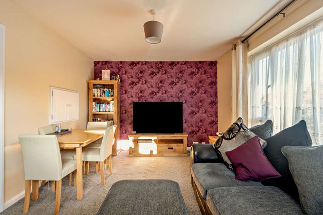 Kendall Court, Flat 4, 416 Chipstead Valley Road, Chipstead Valley Road, Coulsdon photo 4