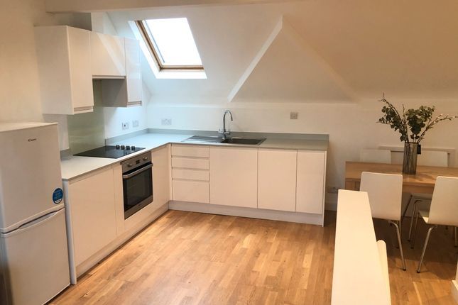 Thumbnail Duplex to rent in Old Kent Road, London