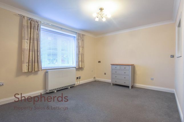 Flat 33, Richmond Court, High Road, Broxbourne photo 4