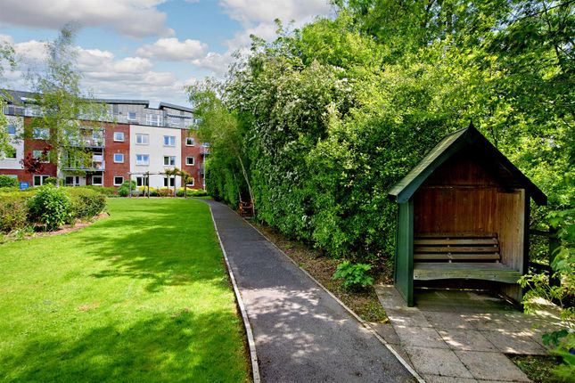 Flat for sale in Ellisfields Court, Mount Street, Taunton