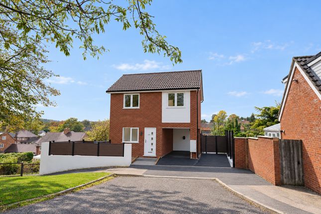 3 Bedroom Detached in HP1 1SW