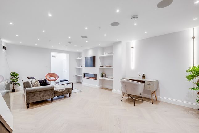 Flat for sale in Princedale Road, London