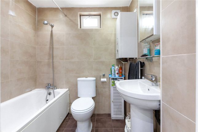 Flat for sale in Hackney Road, London