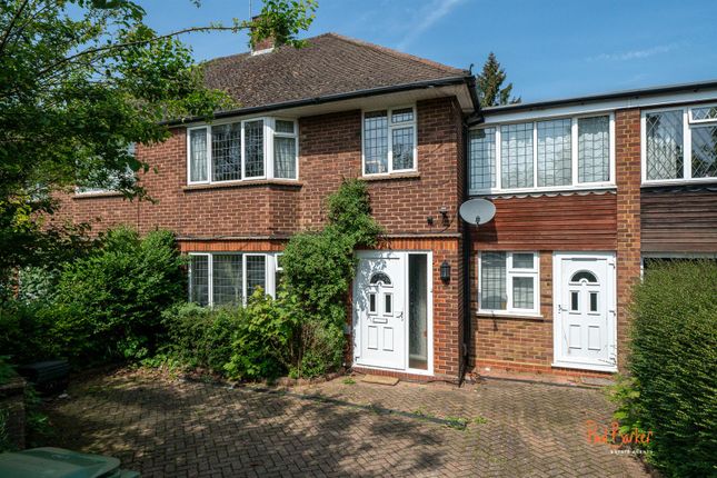 Thumbnail Property for sale in Beech Road, St.Albans