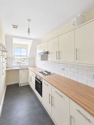 Flat 5, 103 York Road, York photo 2
