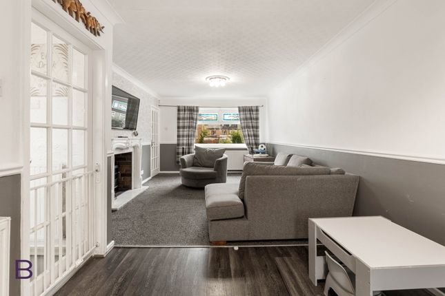 18, Penfield Grove, Bradford photo 4