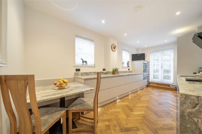 34 Wilberforce Court,, Westerham Road, Keston photo 4