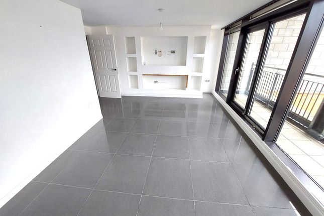 Apt 22, Fusion 4, Salford, Manchester photo 3