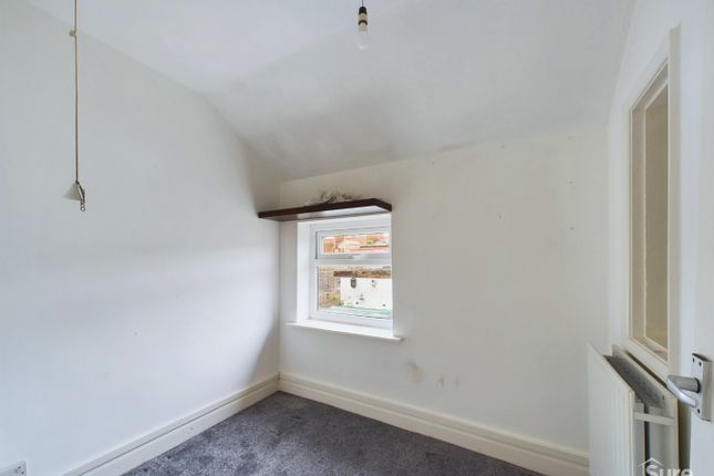 Terraced house to rent in Hill Street, Burton-On-Trent, Staffordshire