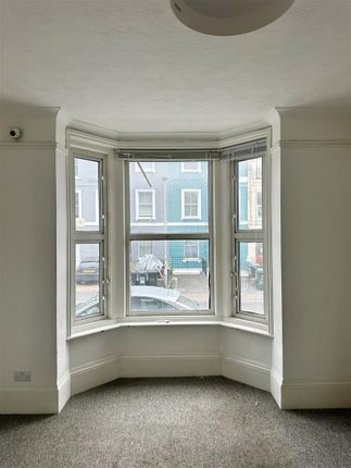 27, Devonshire Road, Hastings photo 2