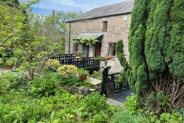 Barn conversion to rent in Hornby Road, Lancaster