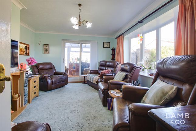 10, Broadstrood St. Osyth, Clacton-On-Sea photo 4