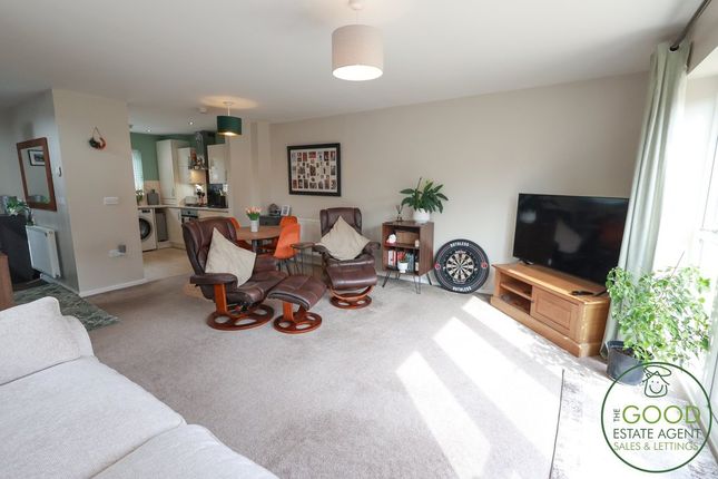 4, Wyburn Close, Preston photo 2