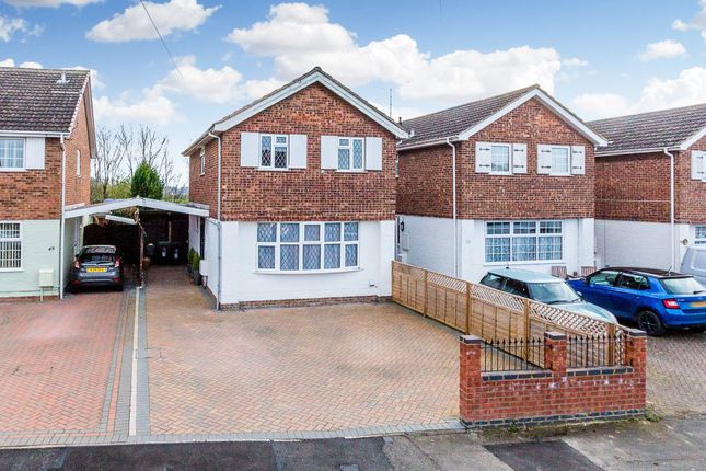 Detached house to rent in Dingle Road, Rushden
