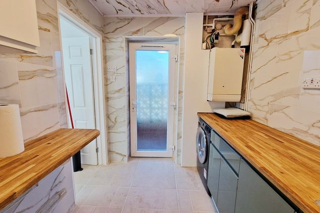58, Drury Lane, Houghton Regis photo 5