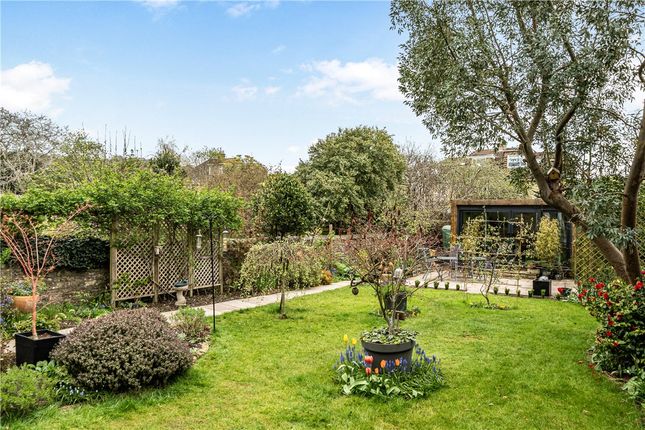 16, Combe Park, Somerset photo 3