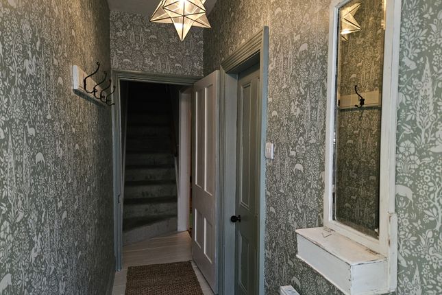 2, Heath Street, Buxton photo 2