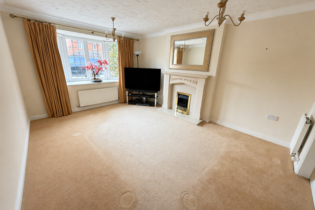 6, Sandleford Drive, Bedford photo 2