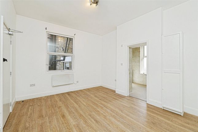Studio house on Havelock Walk, 2 - 4 London Road, London, £950/mo